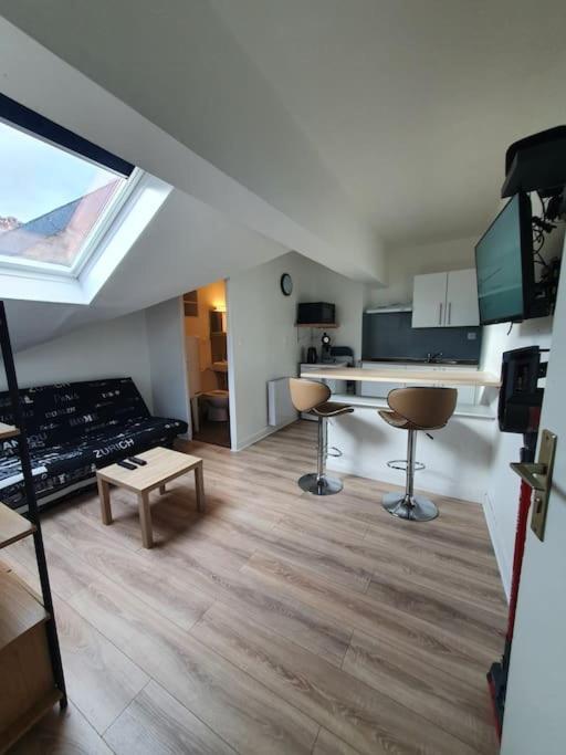 Ferienwohnung Le Studio Du Moulin Charleville-Mézières Exterior foto